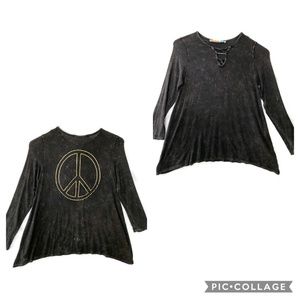 Vintage Havana Distressed Peace Sign Long Sleeve T